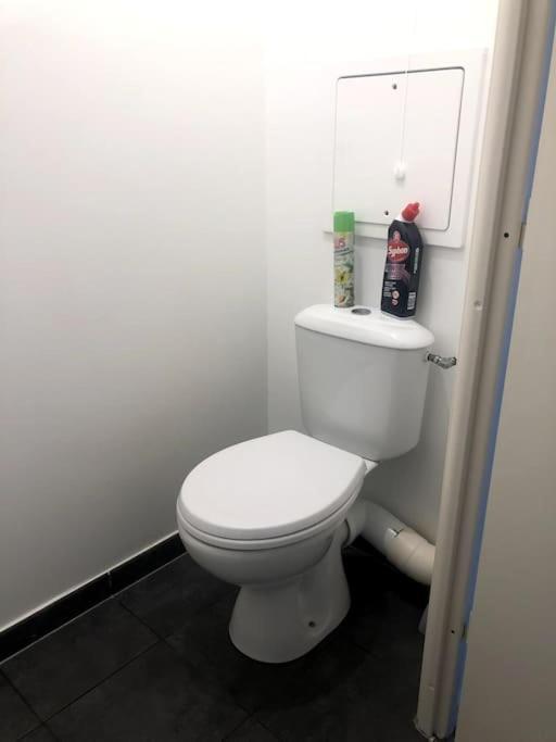 Jolie Chambre A Nanterre Prefecture Proche La Defense Arena Campus Sncf Et Paris Екстериор снимка
