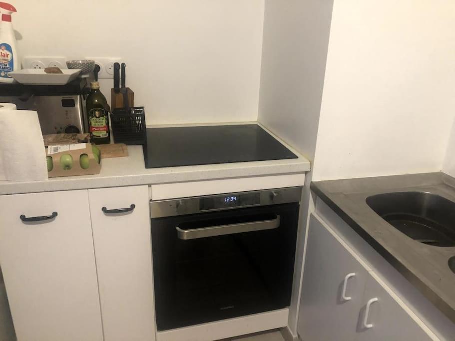 Jolie Chambre A Nanterre Prefecture Proche La Defense Arena Campus Sncf Et Paris Екстериор снимка